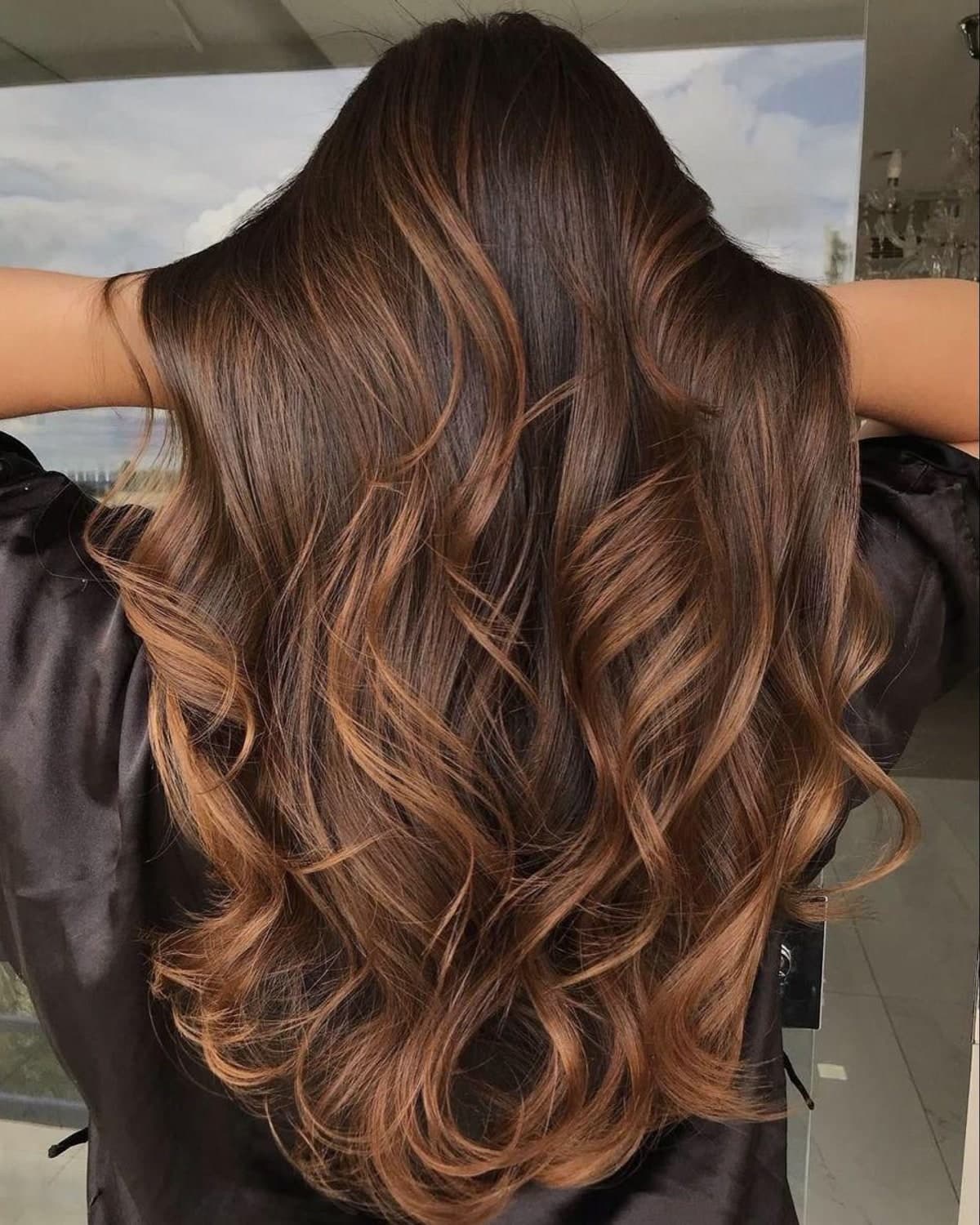 Balayage con acabado brillante en Hair Mafia Punta del Este